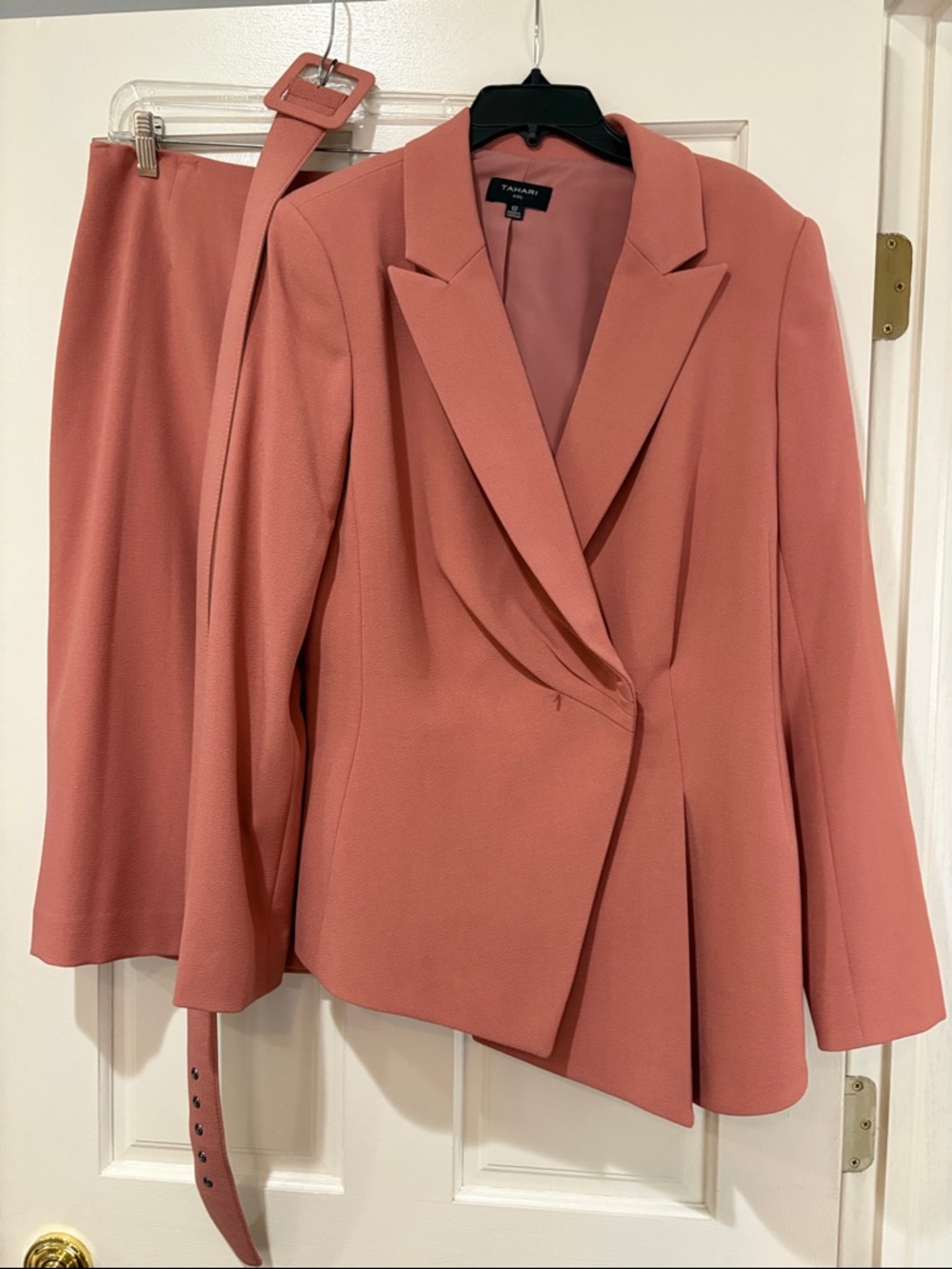 Tahari Rose Dusty Blush Tailored Blazer & Skirt Set
